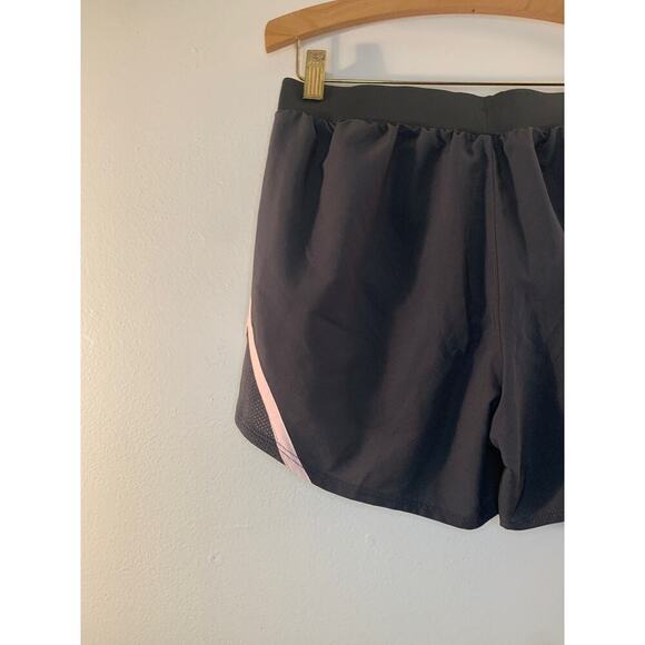 UNDER ARMOUR Women’s Loose HeatGear Athletic Shorts / Size: XS - Picture 11 of 11